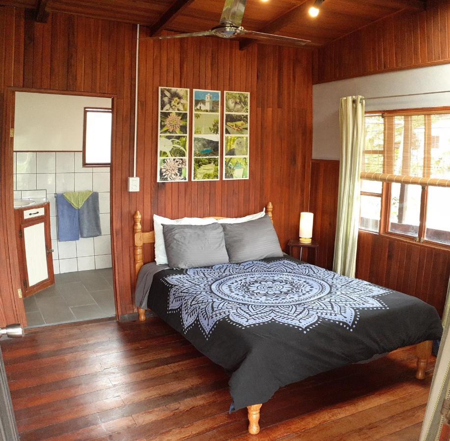 Montana Linda Guest House Orosi Ngoại thất bức ảnh