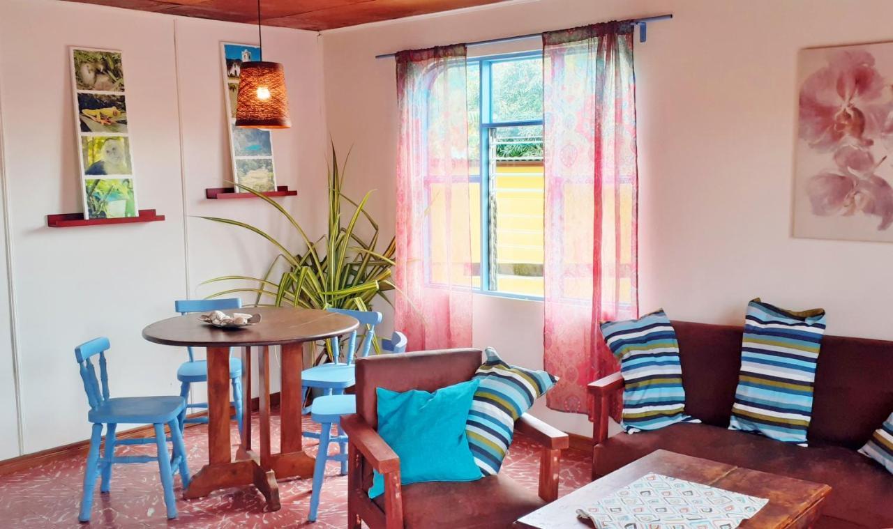 Montana Linda Guest House Orosi Ngoại thất bức ảnh